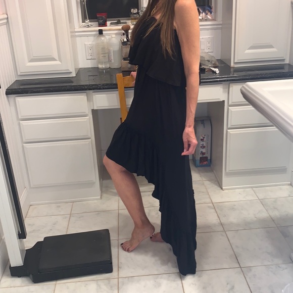 Black High-Low Strapless Summer Dress. Looks New. - Picture 3 of 4